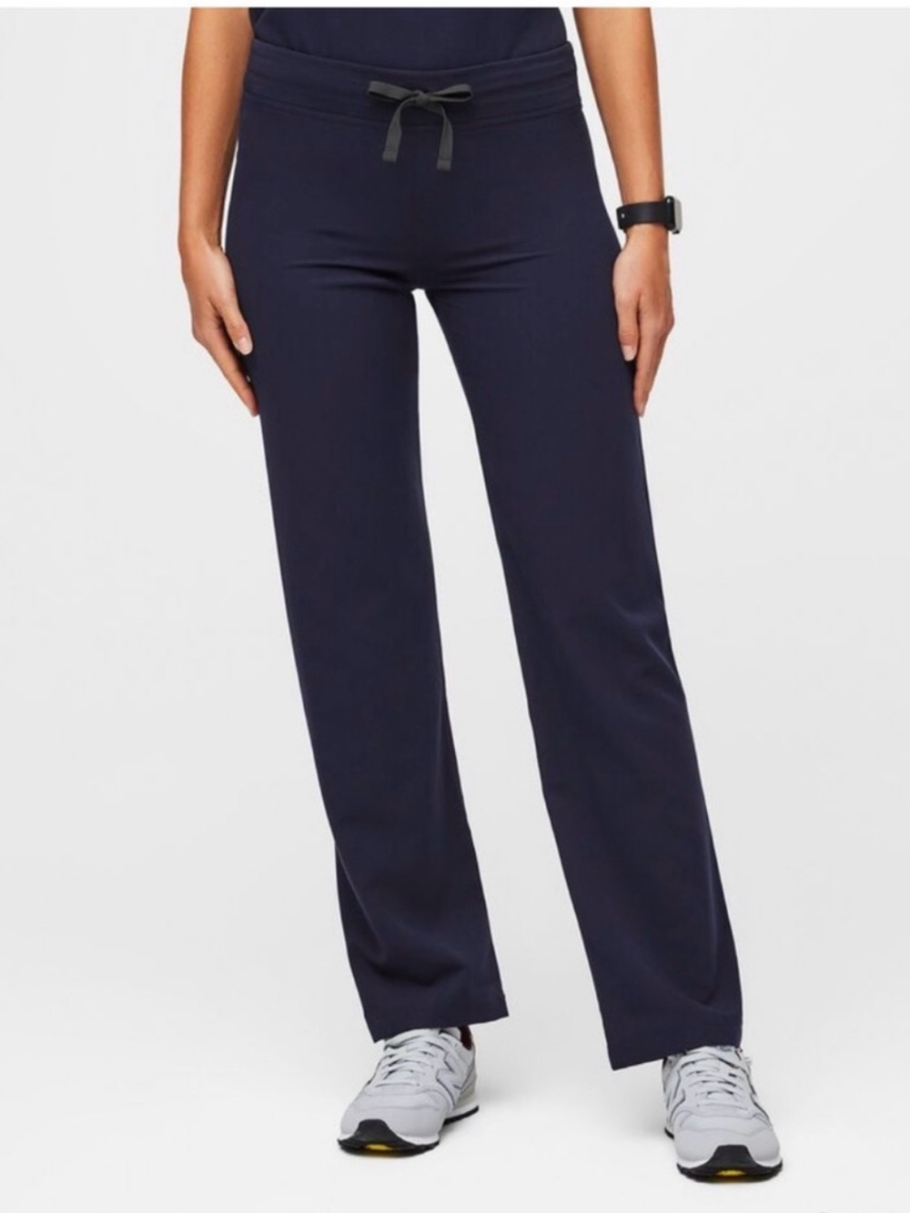 FIGS Livingston Scrub Pants size Medium Petite